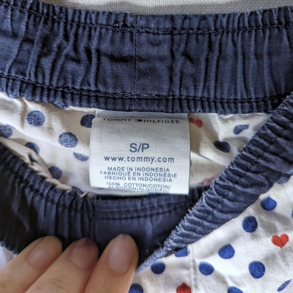 Tommy Hilfiger White Navy Blue Polka Dots Red Hearts Boxers Size Small - Picture 5 of 5